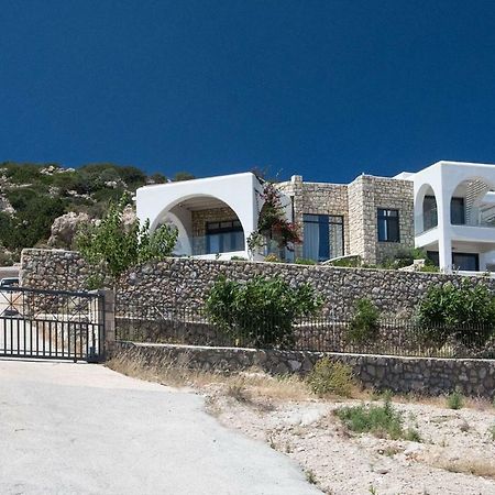 Evilia Luxury Villa Amoopi Exterior foto