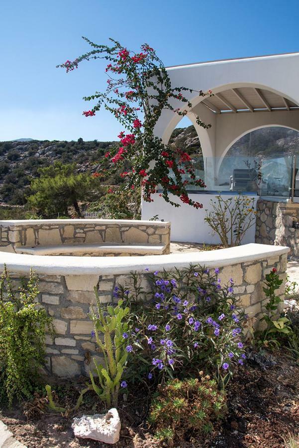 Evilia Luxury Villa Amoopi Exterior foto